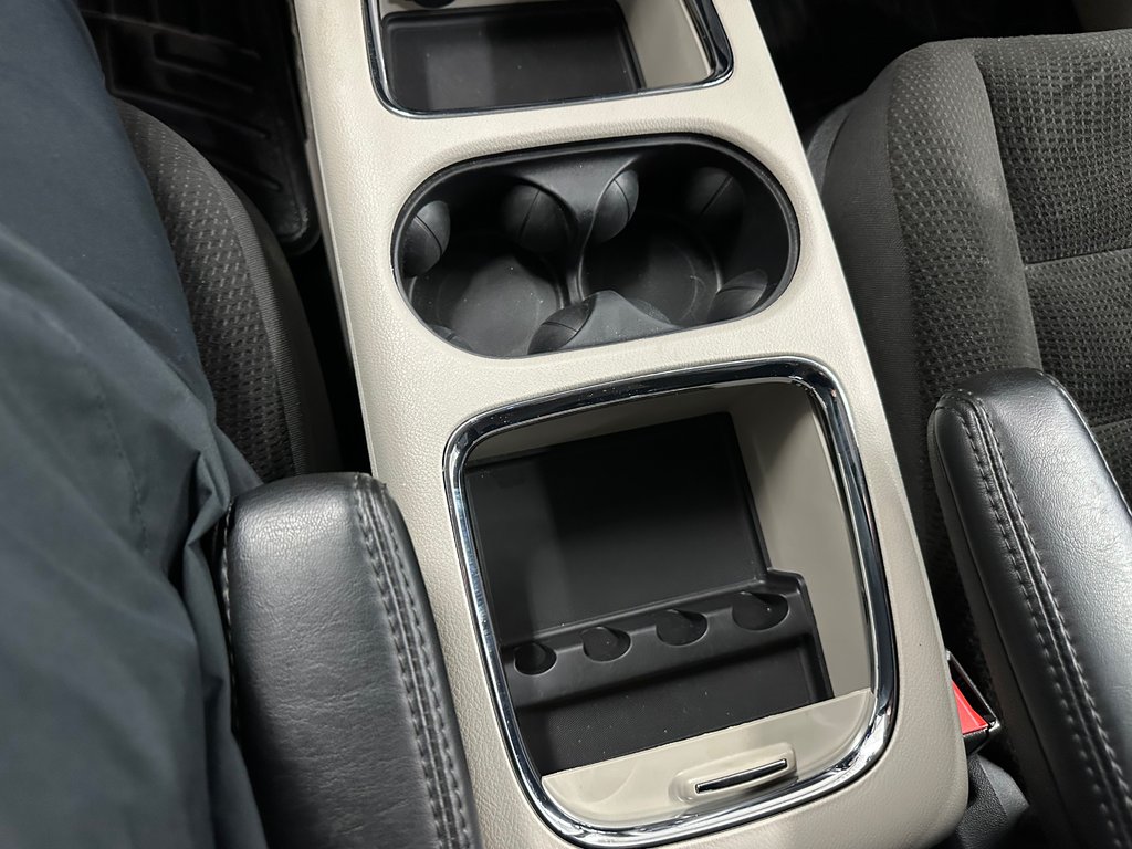 2019 Dodge Grand Caravan Crew in Cowansville, Quebec - 13 - w1024h768px