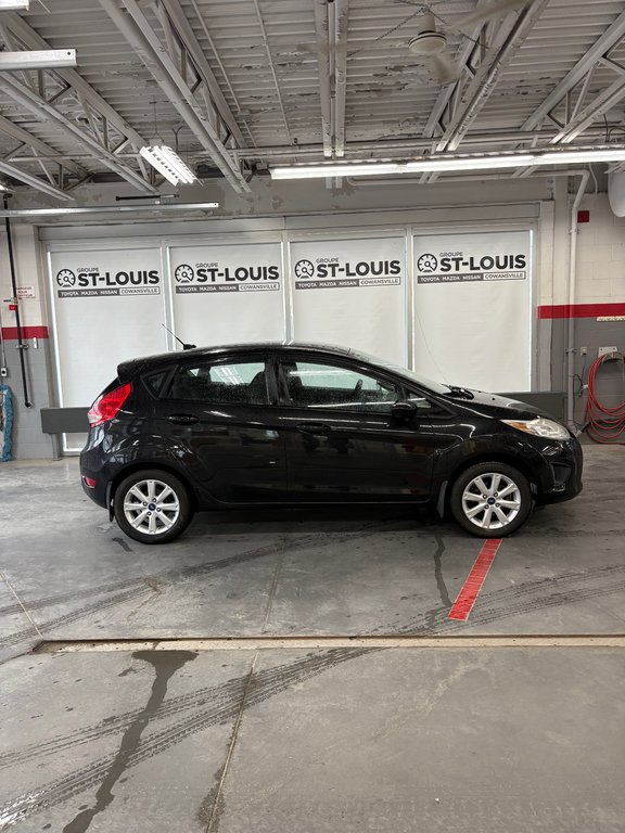 2013 Ford Fiesta SE in Cowansville, Quebec - 12 - w1024h768px