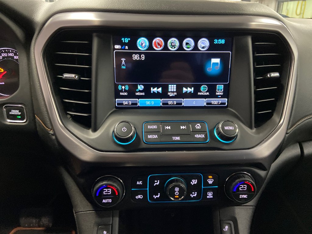 GMC Acadia SLE  AWD 2019 à Cowansville, Québec - 34 - w1024h768px