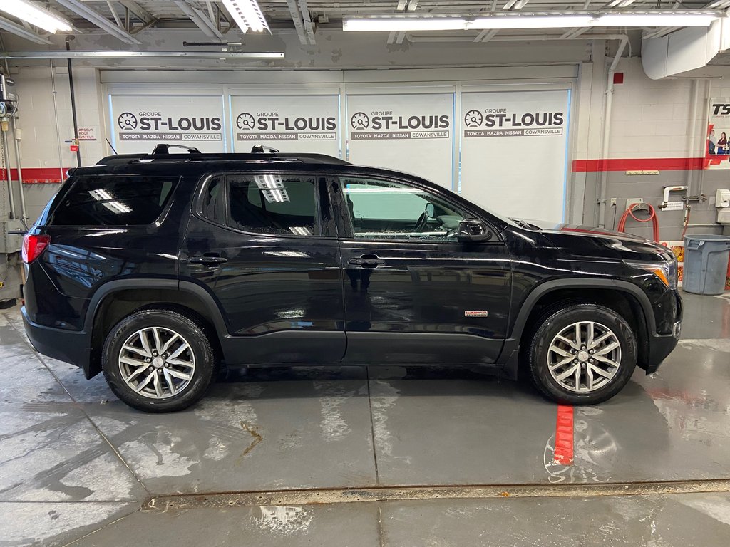 2019 GMC Acadia SLE  AWD in Cowansville, Quebec - 2 - w1024h768px