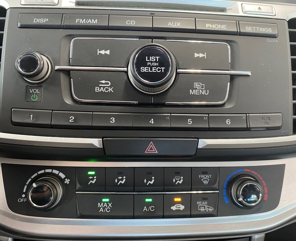 Honda Accord Sedan LX 2013 à Cowansville, Québec - 16 - w1024h768px