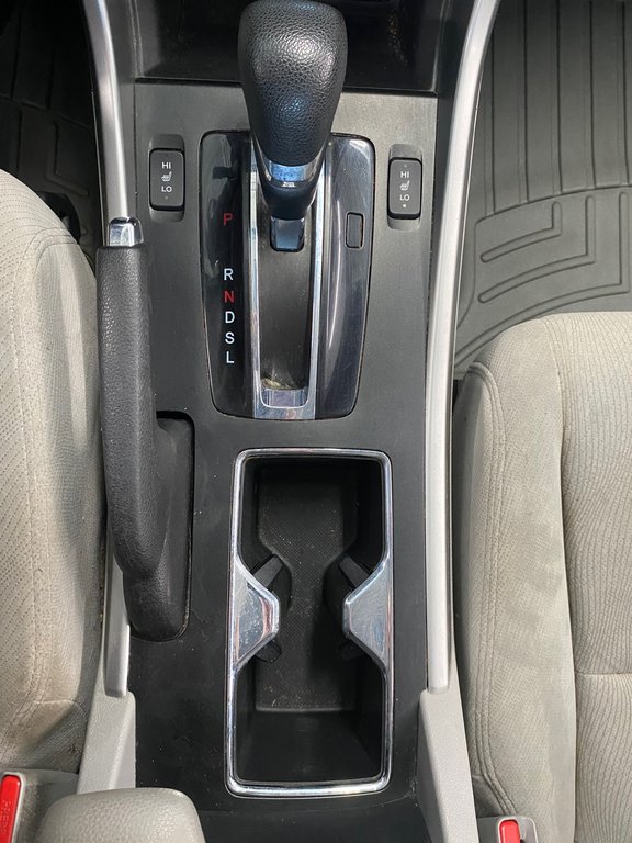 Honda Accord Sedan LX 2013 à Cowansville, Québec - 19 - w1024h768px