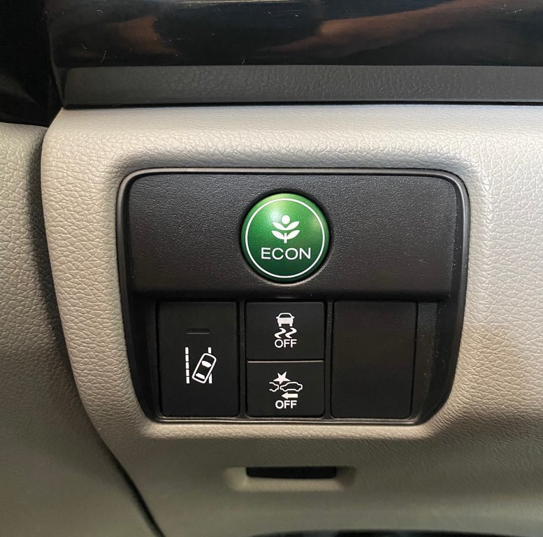 2017 Honda Accord Sedan SE in Cowansville, Quebec - 15 - w1024h768px