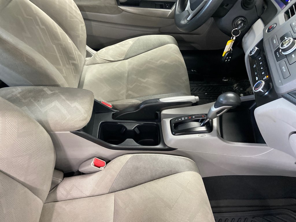 Honda Civic Cpe LX 2012 à Cowansville, Québec - 39 - w1024h768px