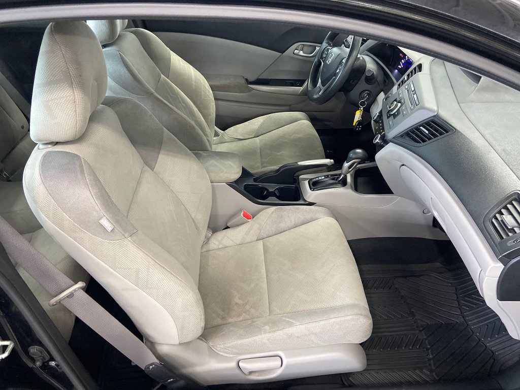 Honda Civic Cpe LX 2012 à Cowansville, Québec - 38 - w1024h768px