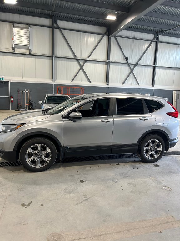 2017  CR-V EX AWD + 107306 KM + TOIT + MAGS in Cowansville, Quebec - 2 - w1024h768px