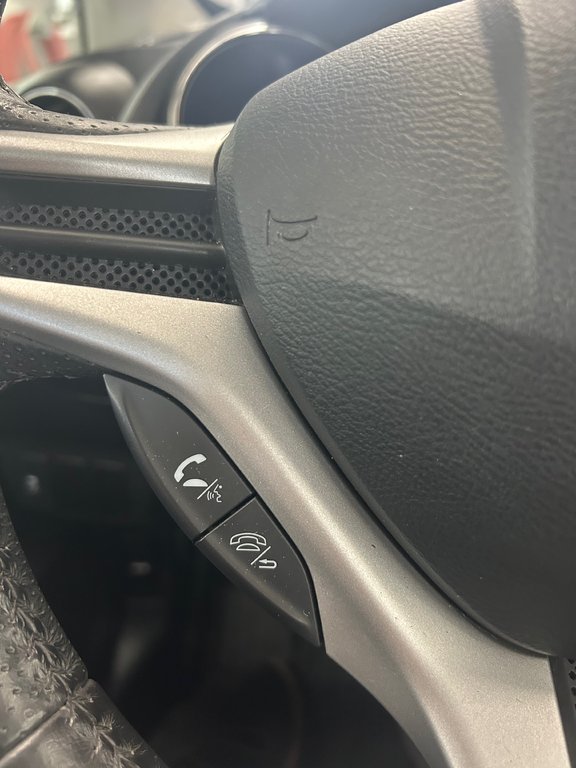 2013 Honda Fit Sport Automatique in Cowansville, Quebec - 27 - w1024h768px