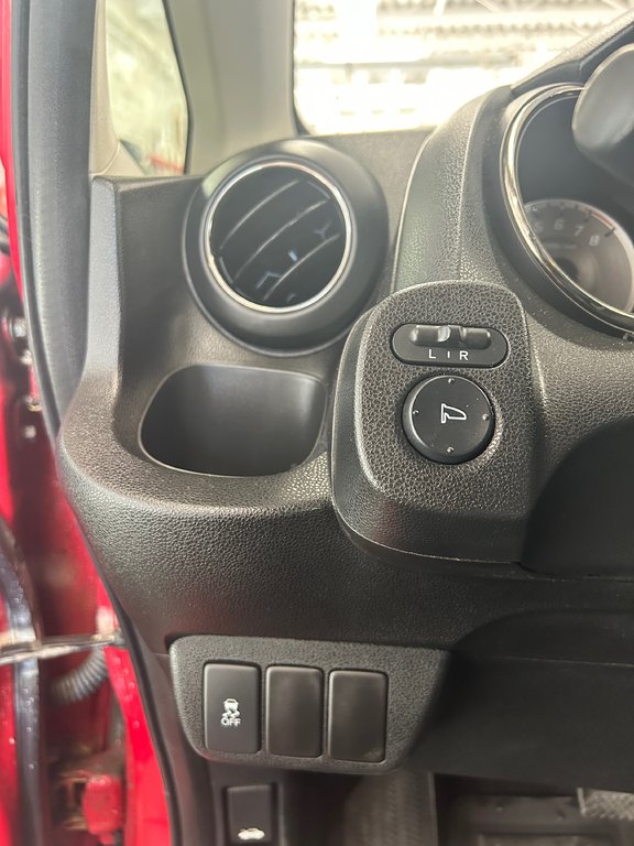 2013 Honda Fit Sport Automatique in Cowansville, Quebec - 17 - w1024h768px