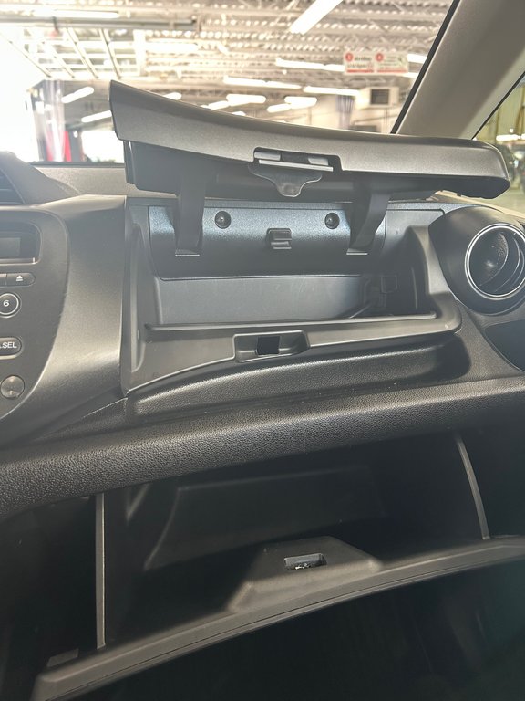 2013 Honda Fit Sport Automatique in Cowansville, Quebec - 19 - w1024h768px