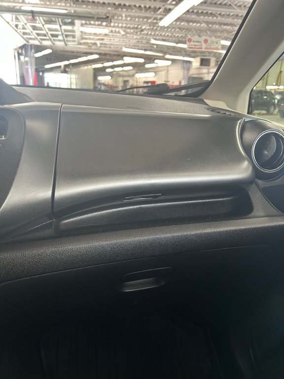 2013 Honda Fit Sport Automatique in Cowansville, Quebec - 18 - w1024h768px