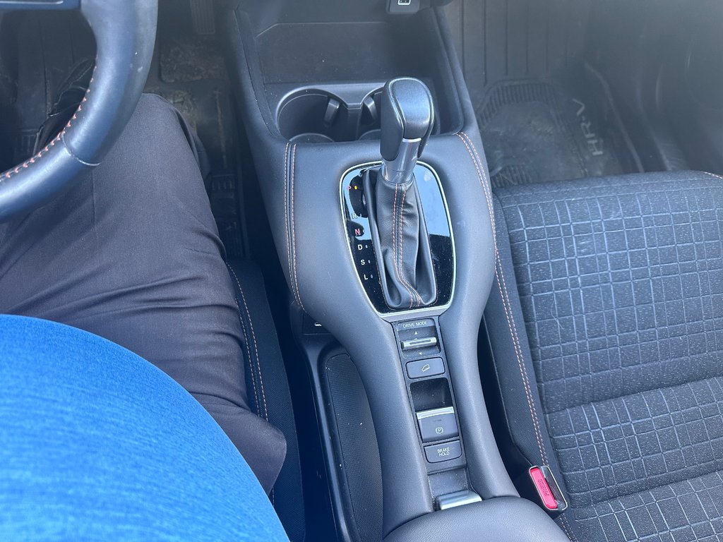 Honda HR-V Sport-B 2024 à Cowansville, Québec - 13 - w1024h768px