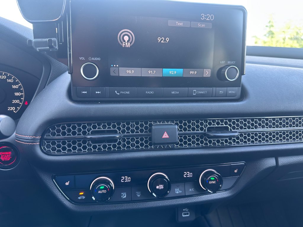 Honda HR-V Sport-B 2024 à Cowansville, Québec - 14 - w1024h768px