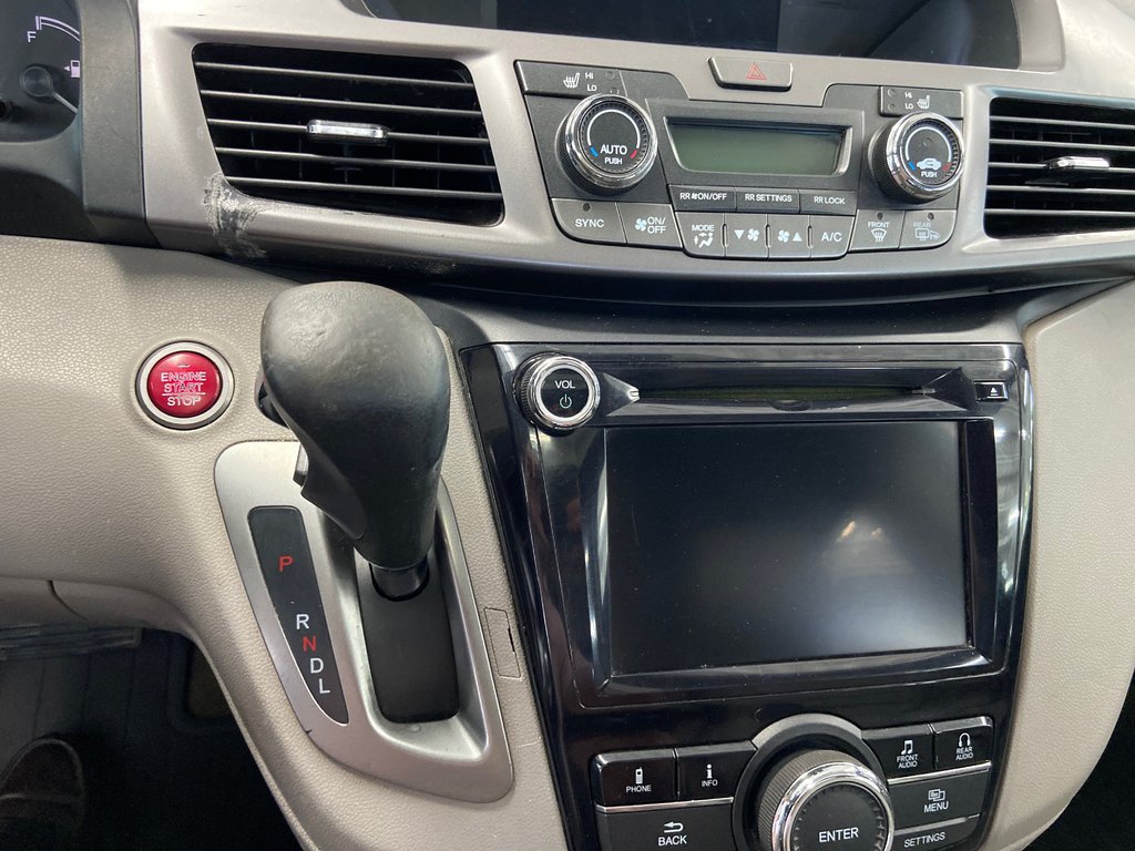 2015 Honda Odyssey EX-L in Cowansville, Quebec - 39 - w1024h768px