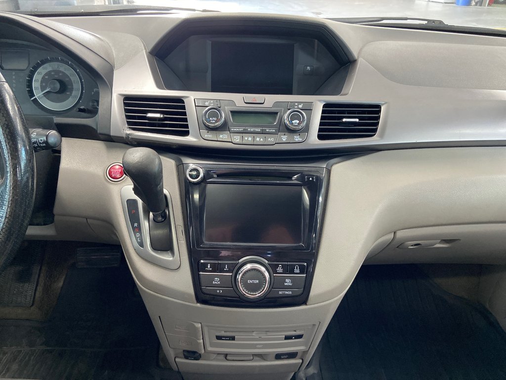 2015 Honda Odyssey EX-L in Cowansville, Quebec - 46 - w1024h768px