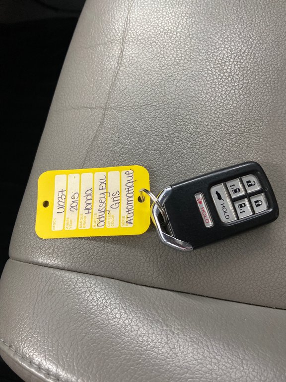 2015 Honda Odyssey EX-L in Cowansville, Quebec - 49 - w1024h768px