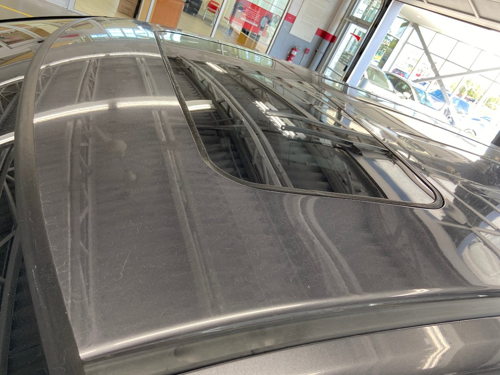 2015 Honda Odyssey EX-L in Cowansville, Quebec - 18 - w1024h768px