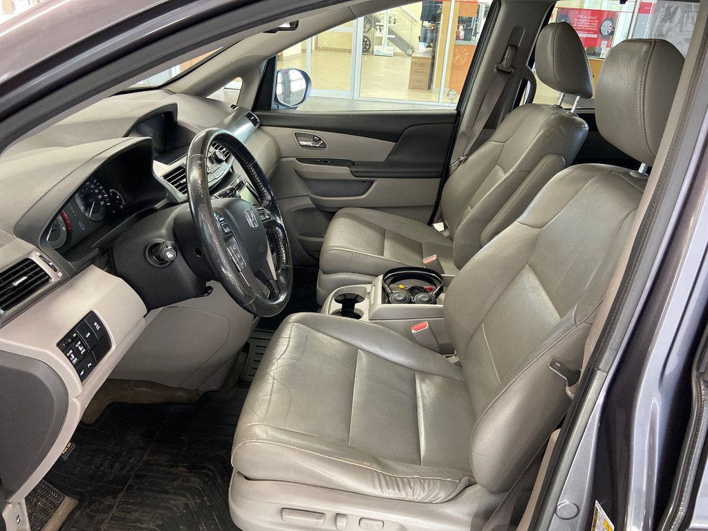 2015 Honda Odyssey EX-L in Cowansville, Quebec - 23 - w1024h768px