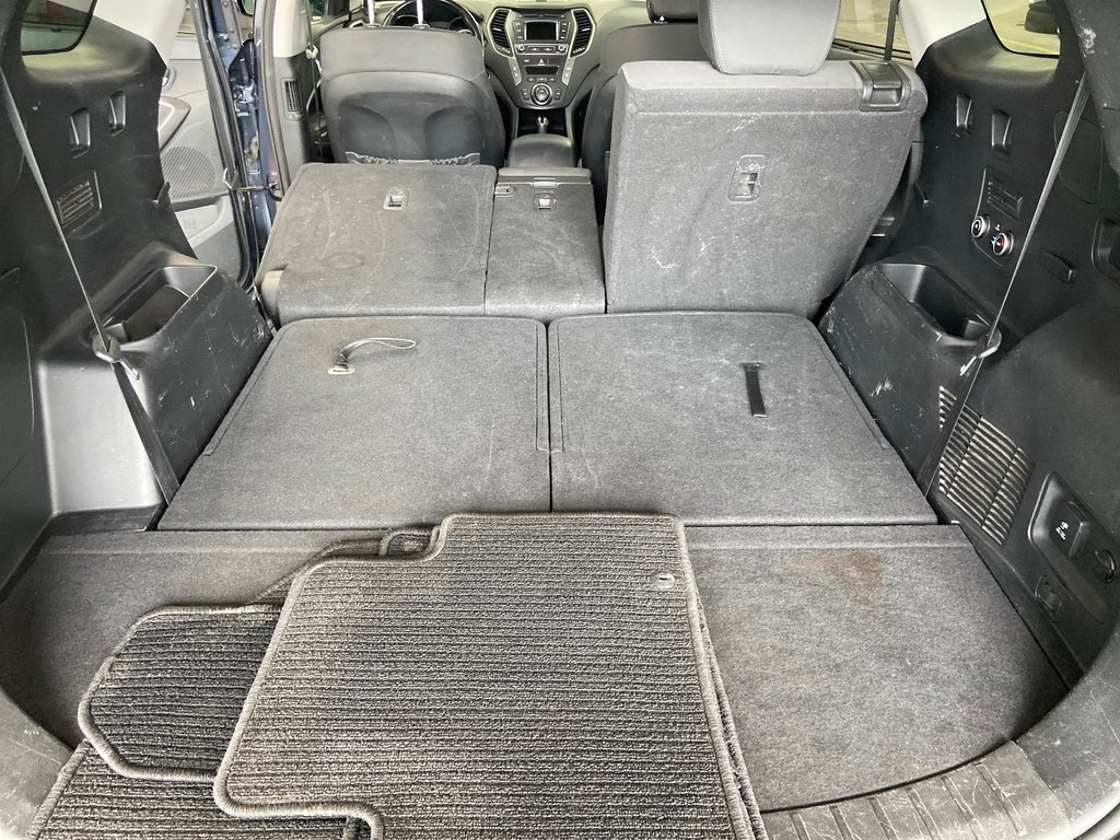 2017 Hyundai Santa Fe XL Premium in Cowansville, Quebec - 15 - w1024h768px