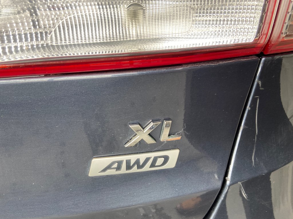 2017 Hyundai Santa Fe XL Premium in Cowansville, Quebec - 7 - w1024h768px