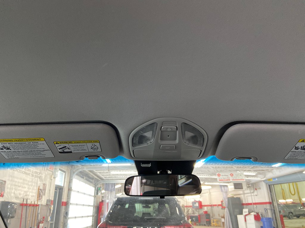 2017 Hyundai Santa Fe XL Premium in Cowansville, Quebec - 34 - w1024h768px