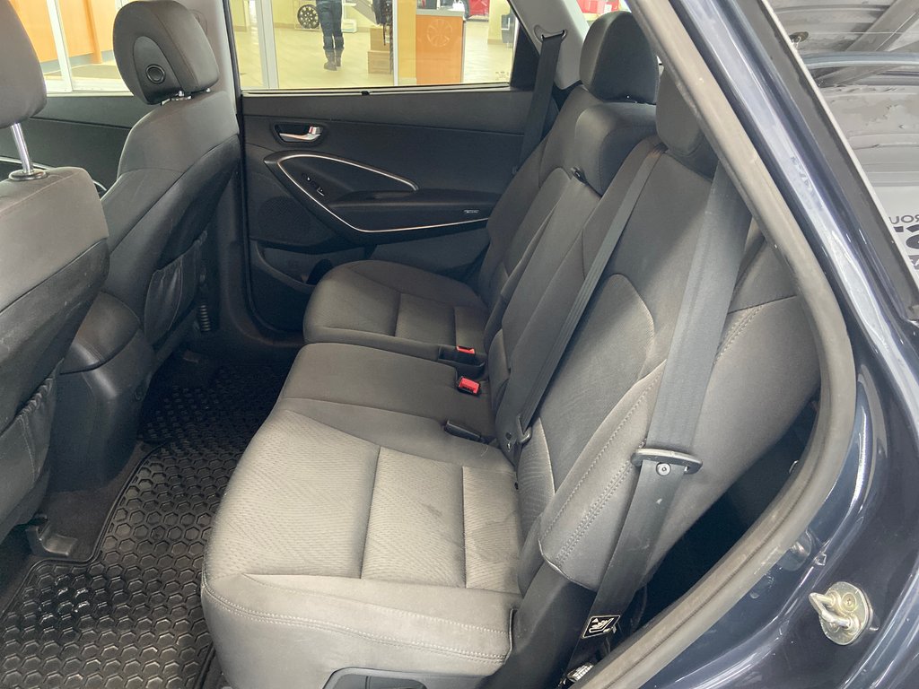 2017 Hyundai Santa Fe XL Premium in Cowansville, Quebec - 28 - w1024h768px