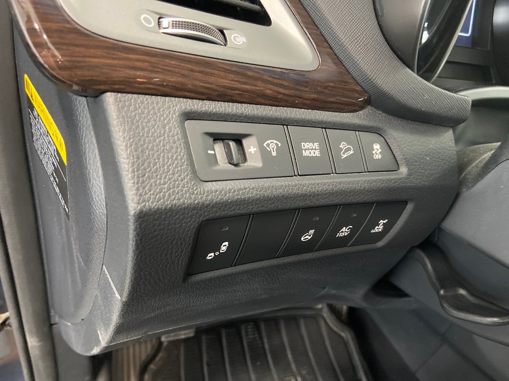 2017 Hyundai Santa Fe XL Premium in Cowansville, Quebec - 43 - w1024h768px