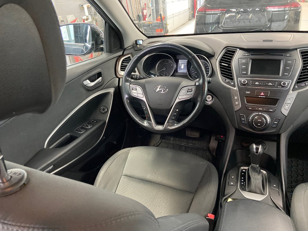 2017 Hyundai Santa Fe XL Premium in Cowansville, Quebec - 35 - w1024h768px