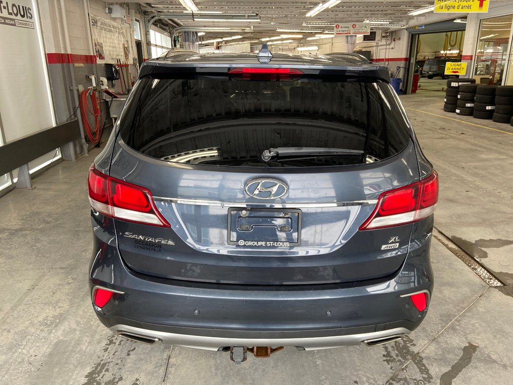2017 Hyundai Santa Fe XL Premium in Cowansville, Quebec - 4 - w1024h768px