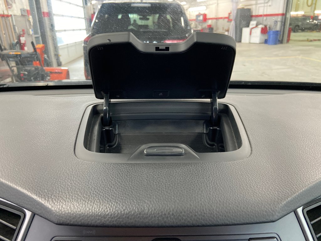 2017 Hyundai Santa Fe XL Premium in Cowansville, Quebec - 59 - w1024h768px