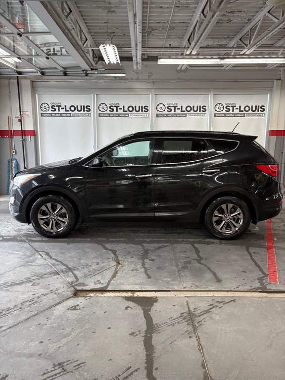 2013 Hyundai Santa Fe Premium in Cowansville, Quebec - 5 - w1024h768px