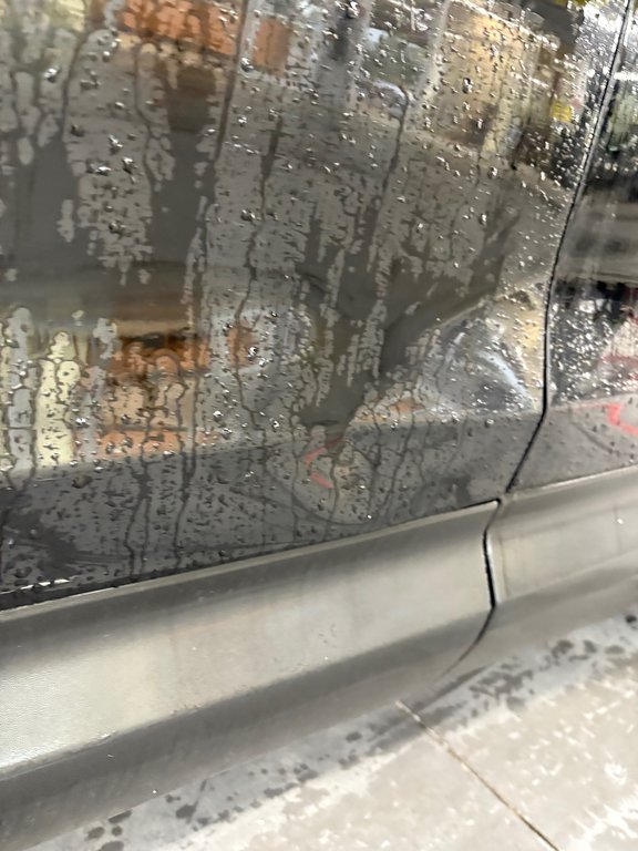 2013 Hyundai Santa Fe Premium in Cowansville, Quebec - 6 - w1024h768px