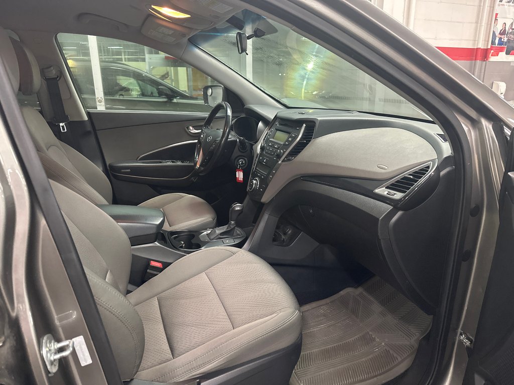 2013 Hyundai Santa Fe Sport Premium AWD in Cowansville, Quebec - 11 - w1024h768px