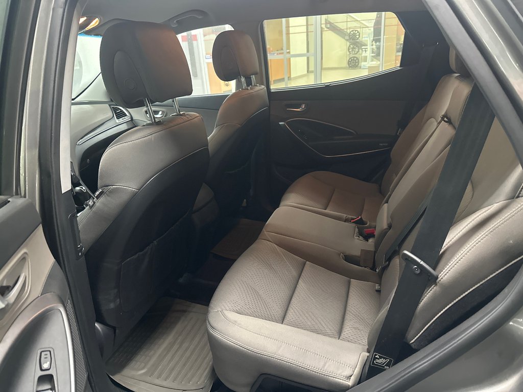 2013 Hyundai Santa Fe Sport Premium AWD in Cowansville, Quebec - 7 - w1024h768px