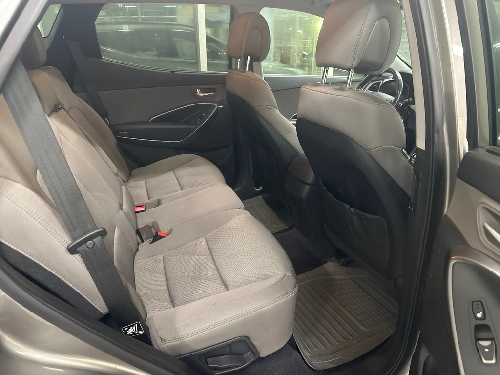2013 Hyundai Santa Fe Sport Premium AWD in Cowansville, Quebec - 9 - w1024h768px