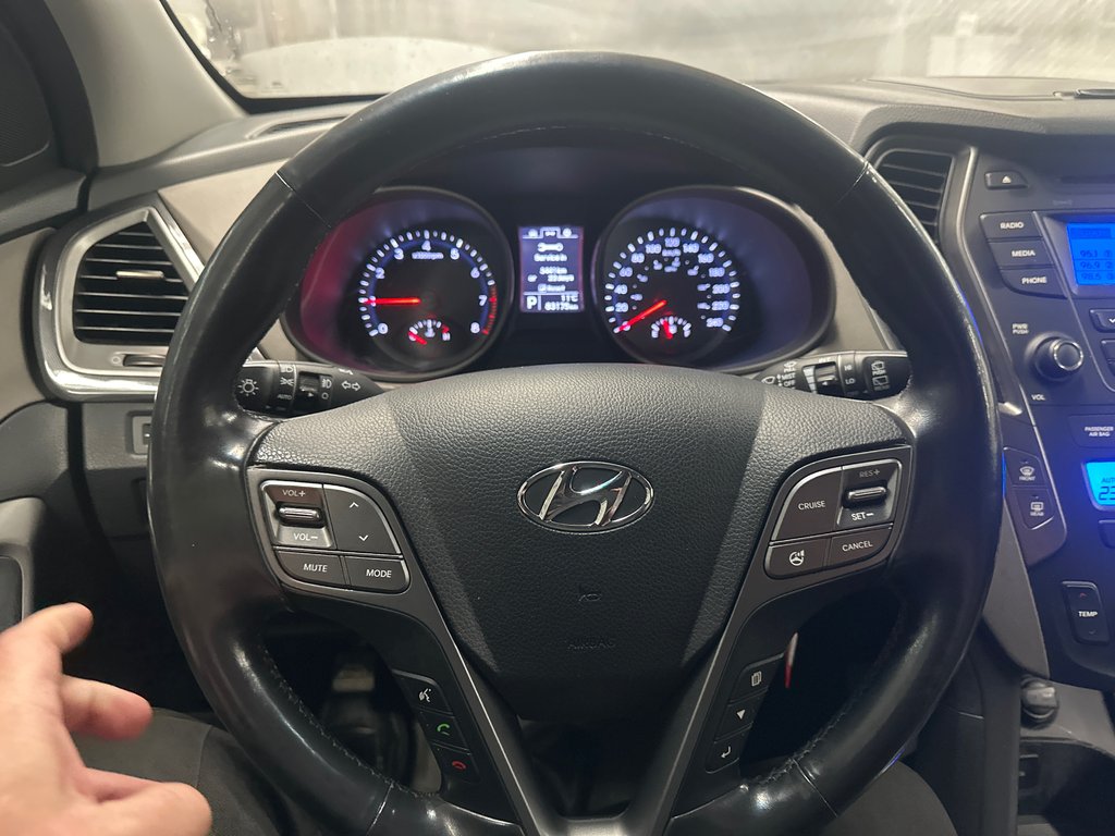 2013 Hyundai Santa Fe Sport Premium AWD in Cowansville, Quebec - 20 - w1024h768px