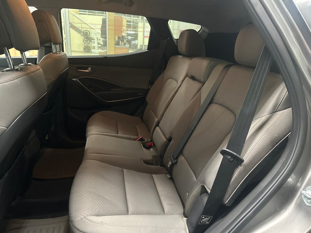 2013 Hyundai Santa Fe Sport Premium AWD in Cowansville, Quebec - 8 - w1024h768px