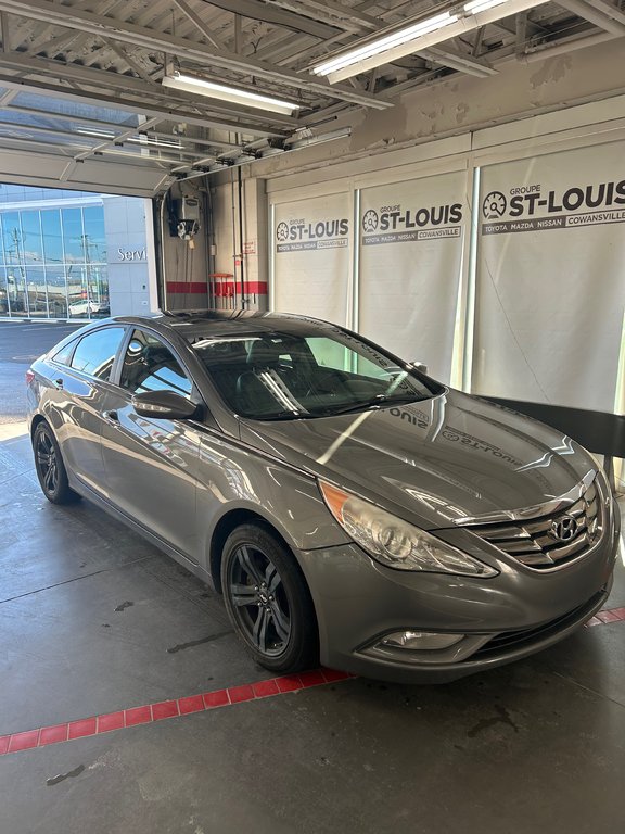 Sonata Limited 2011 à Cowansville, Québec - 10 - w1024h768px