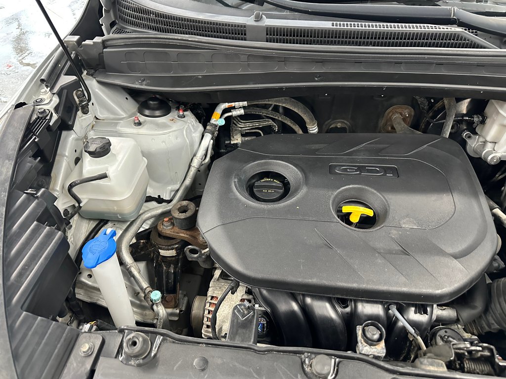 Hyundai Tucson GL 2015 à Cowansville, Québec - 17 - w1024h768px