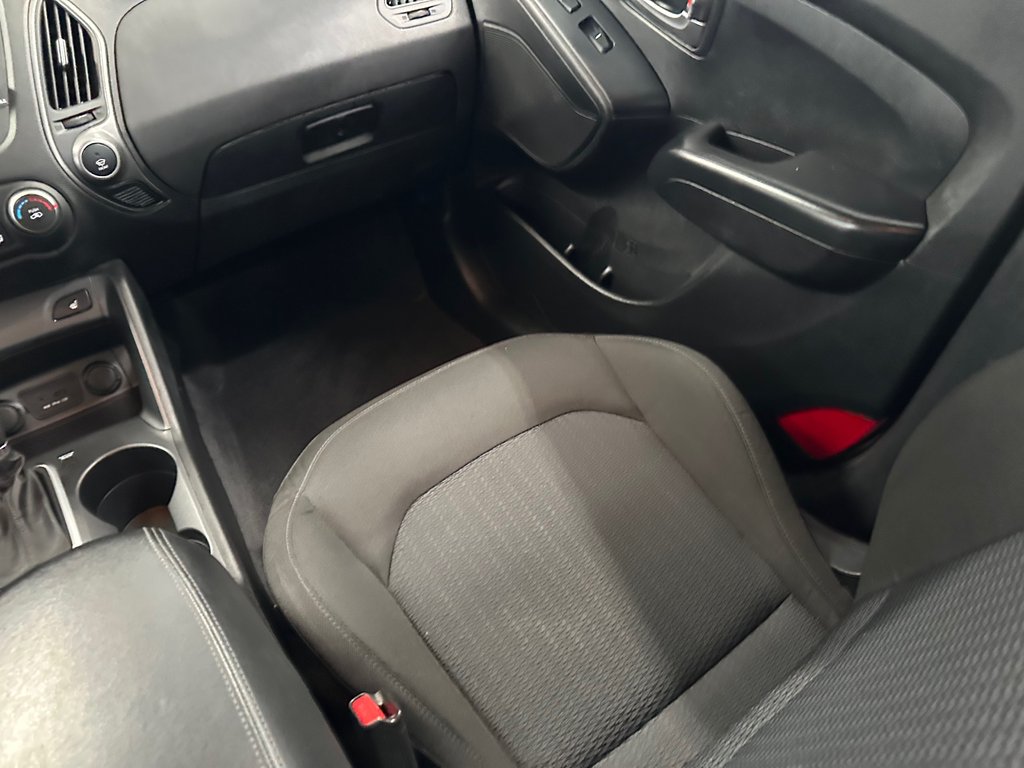 Hyundai Tucson GL 2015 à Cowansville, Québec - 23 - w1024h768px