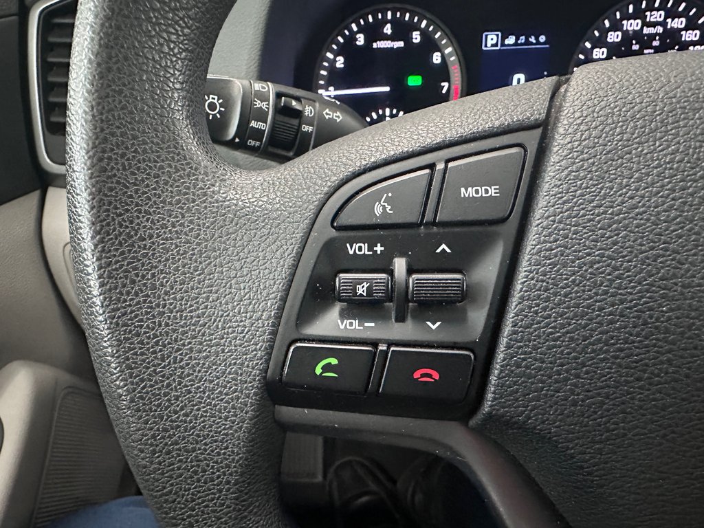 2017 Hyundai Tucson SE in Cowansville, Quebec - 29 - w1024h768px