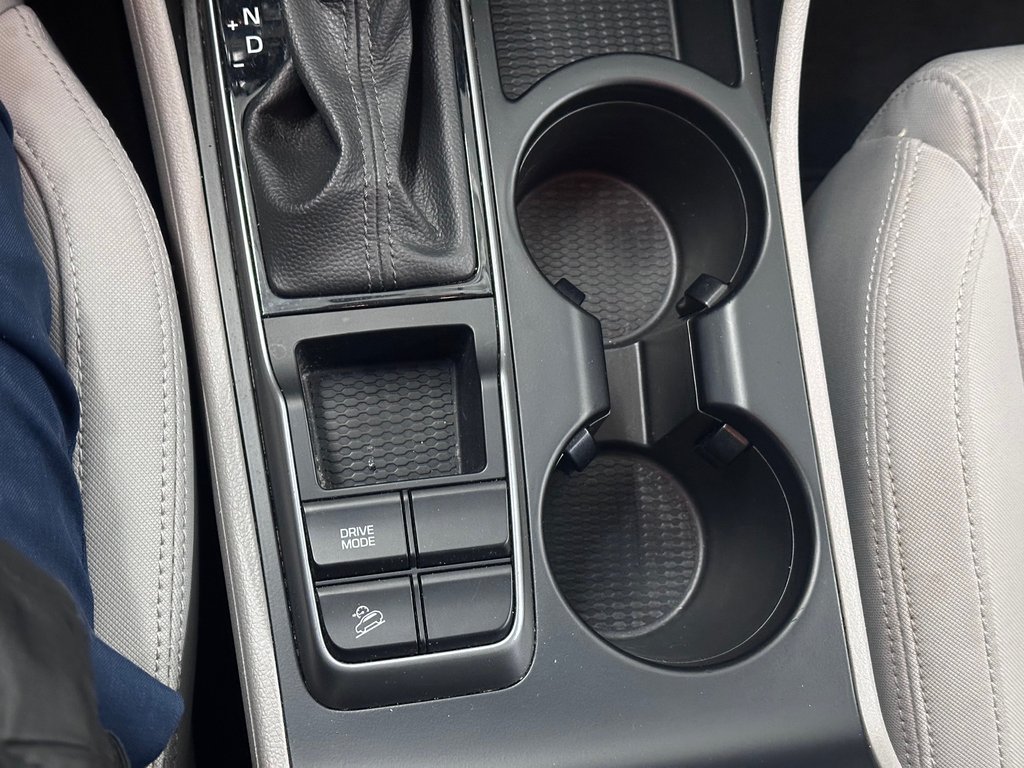 2017 Hyundai Tucson SE in Cowansville, Quebec - 23 - w1024h768px