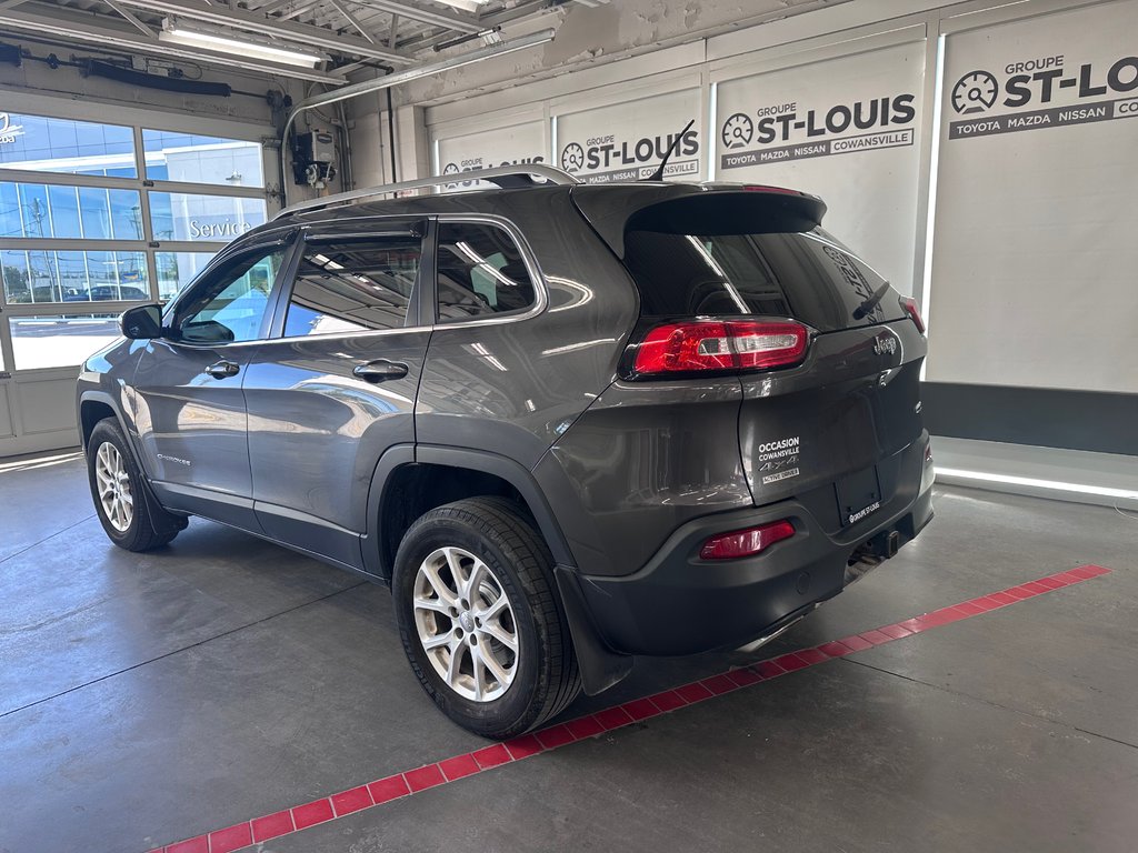 2015 Jeep Cherokee North in Cowansville, Quebec - 3 - w1024h768px