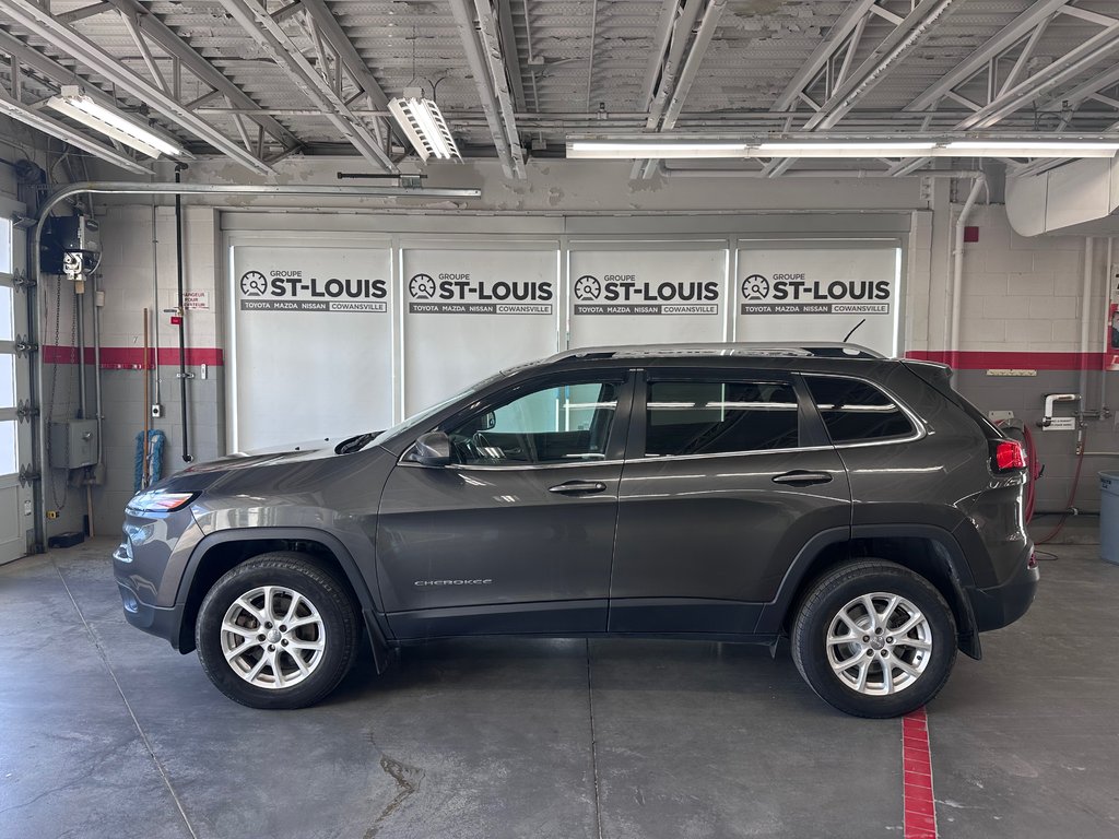 2015 Jeep Cherokee North in Cowansville, Quebec - 2 - w1024h768px