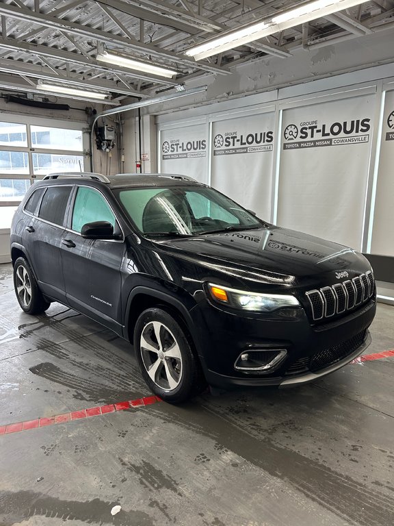 2019 Jeep Cherokee Limited in Cowansville, Quebec - 9 - w1024h768px