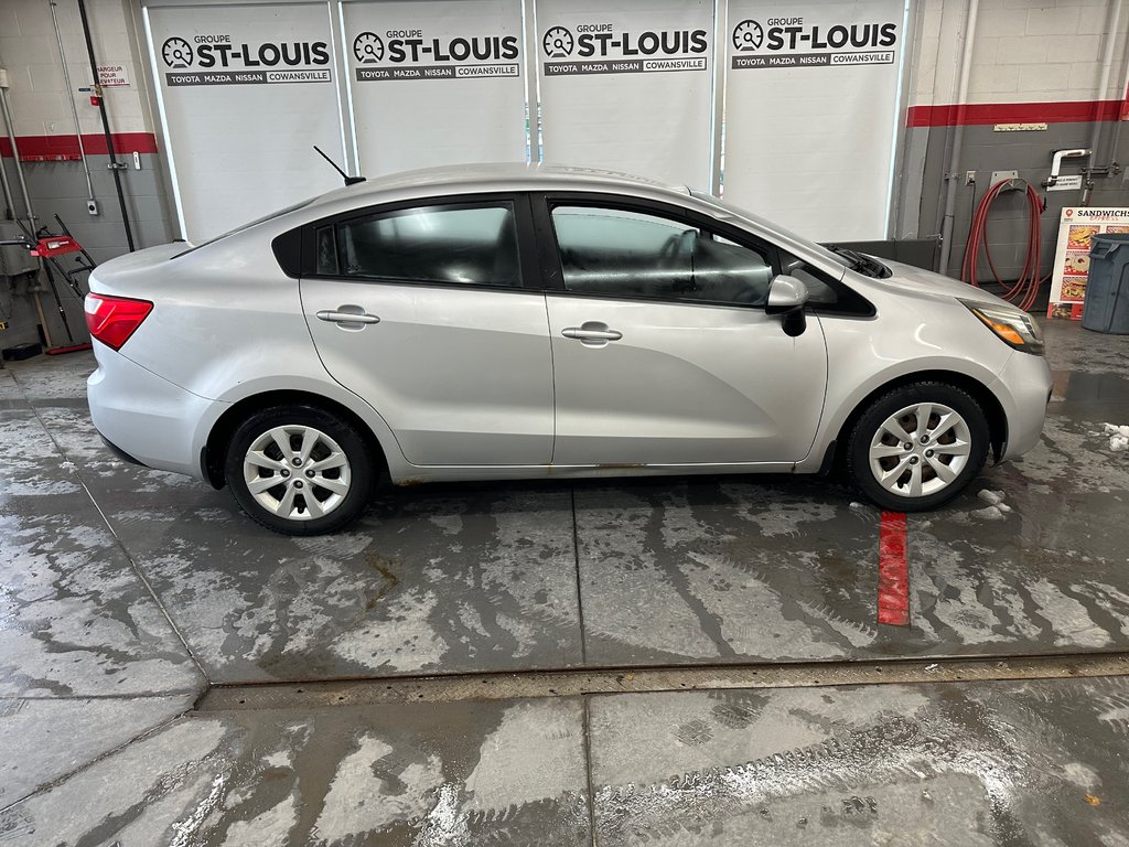 Kia Rio LX 2013 à Cowansville, Québec - 2 - w1024h768px