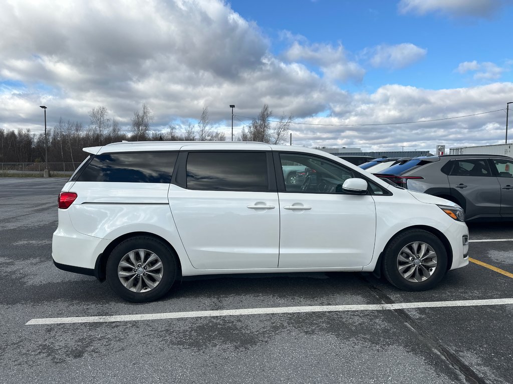 2019  Sedona LX - Mags - Sièges et volant chauffants - Caméra in Cowansville, Quebec - 2 - w1024h768px