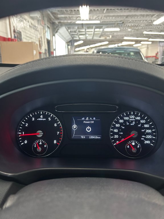 2016 Kia Sorento 2.4L LX in Cowansville, Quebec - 35 - w1024h768px