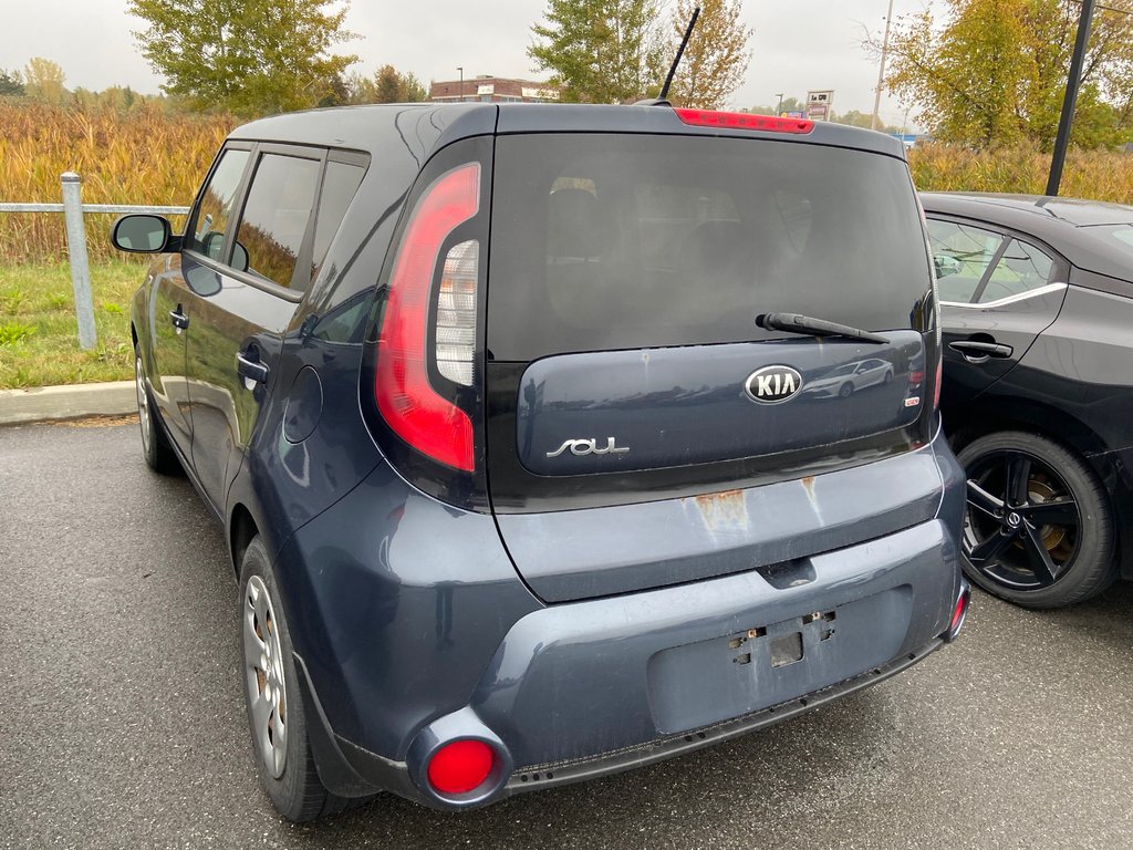 2016 Kia Soul in Cowansville, Quebec - 8 - w1024h768px