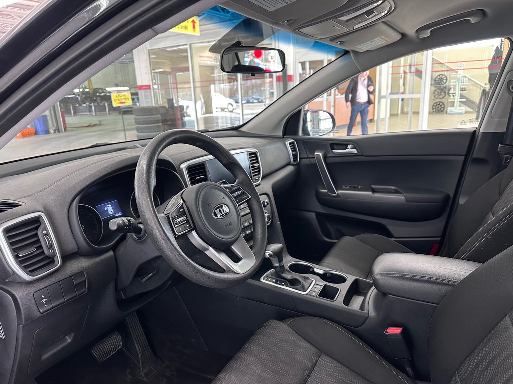 Kia Sportage LX / AWD 2021 à Cowansville, Québec - 29 - w1024h768px