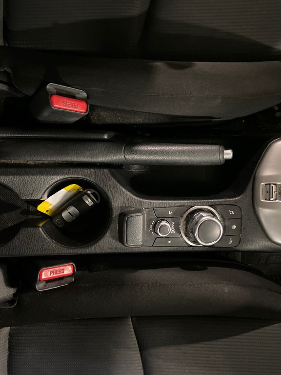 2016 Mazda CX-3 GX in Cowansville, Quebec - 7 - w1024h768px